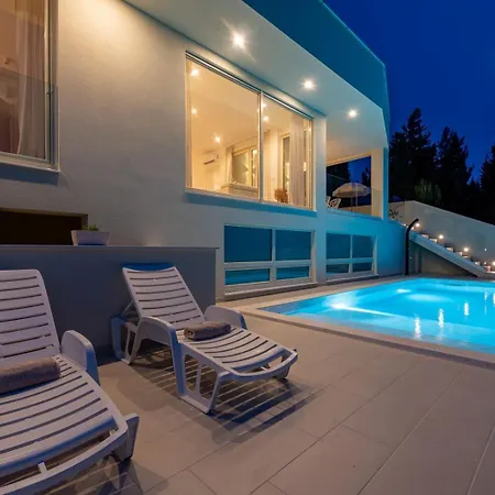 Luxury Mara Ondo 35m2 Pool Sauna Villa Starigrad Paklenica