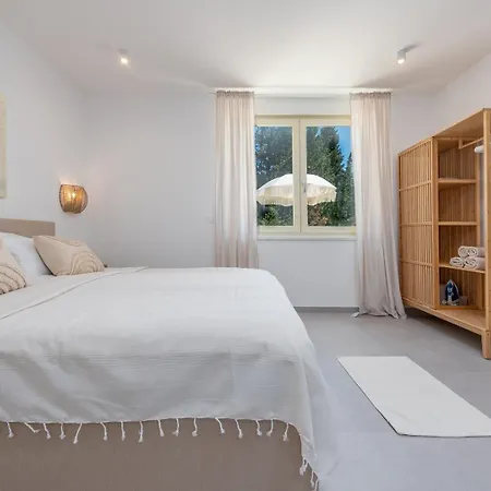 Luxury Mara Ondo 35m2 Pool Sauna Starigrad Paklenica