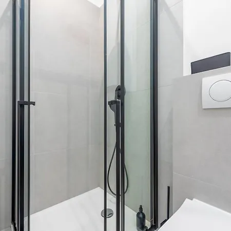 Luxury Mara Ondo 35m2 Pool Sauna Villa *