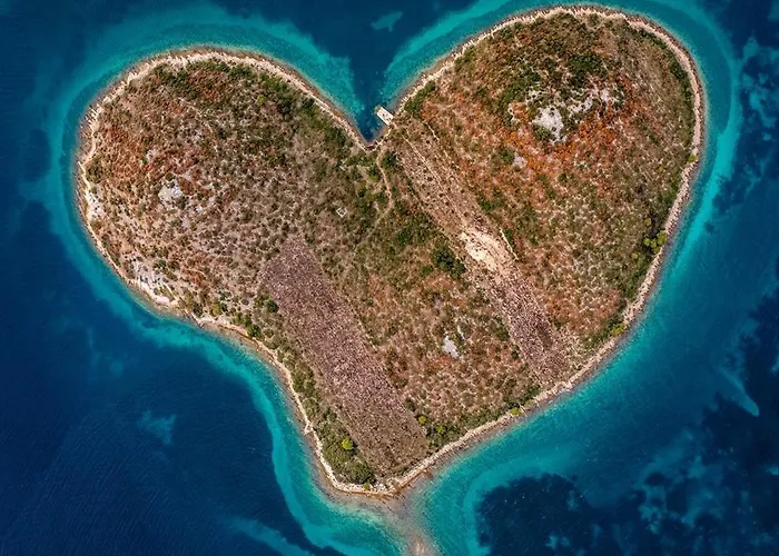 Luxury Mara Ondo 35m2 Pool Sauna Villa *