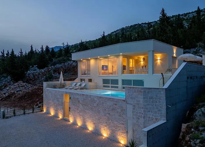 Villa Luxury Mara Ondo 35m2 Pool Sauna *