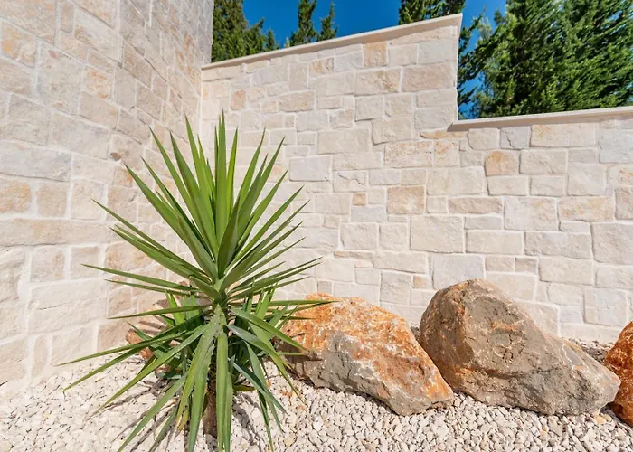 Villa Luxury Mara Ondo 35m2 Pool Sauna Starigrad Paklenica