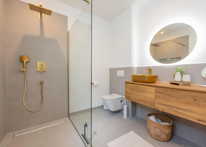 Luxury Mara Ondo 35m2 Pool Sauna * Starigrad Paklenica