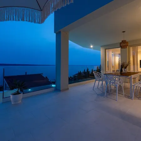 Luxury Mara Ondo 35m2 Pool Sauna * Starigrad Paklenica