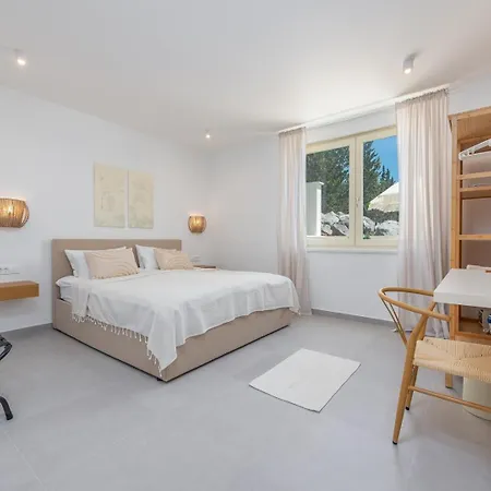 Βίλα Luxury Mara Ondo 35m2 Pool Sauna *